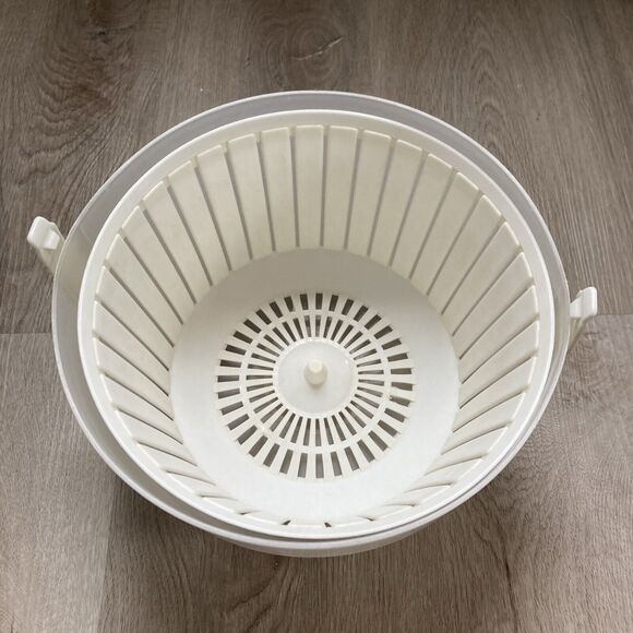 Vintage Hoan Salad Lettuce Spinner Strainer Dryer Beige Clear Plastic USA Made - Picture 8 of 14